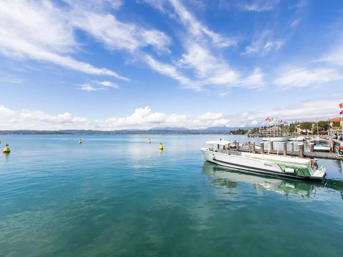 Belvilla By Oyo Jolly Trilo Superiore Sirmione Italy